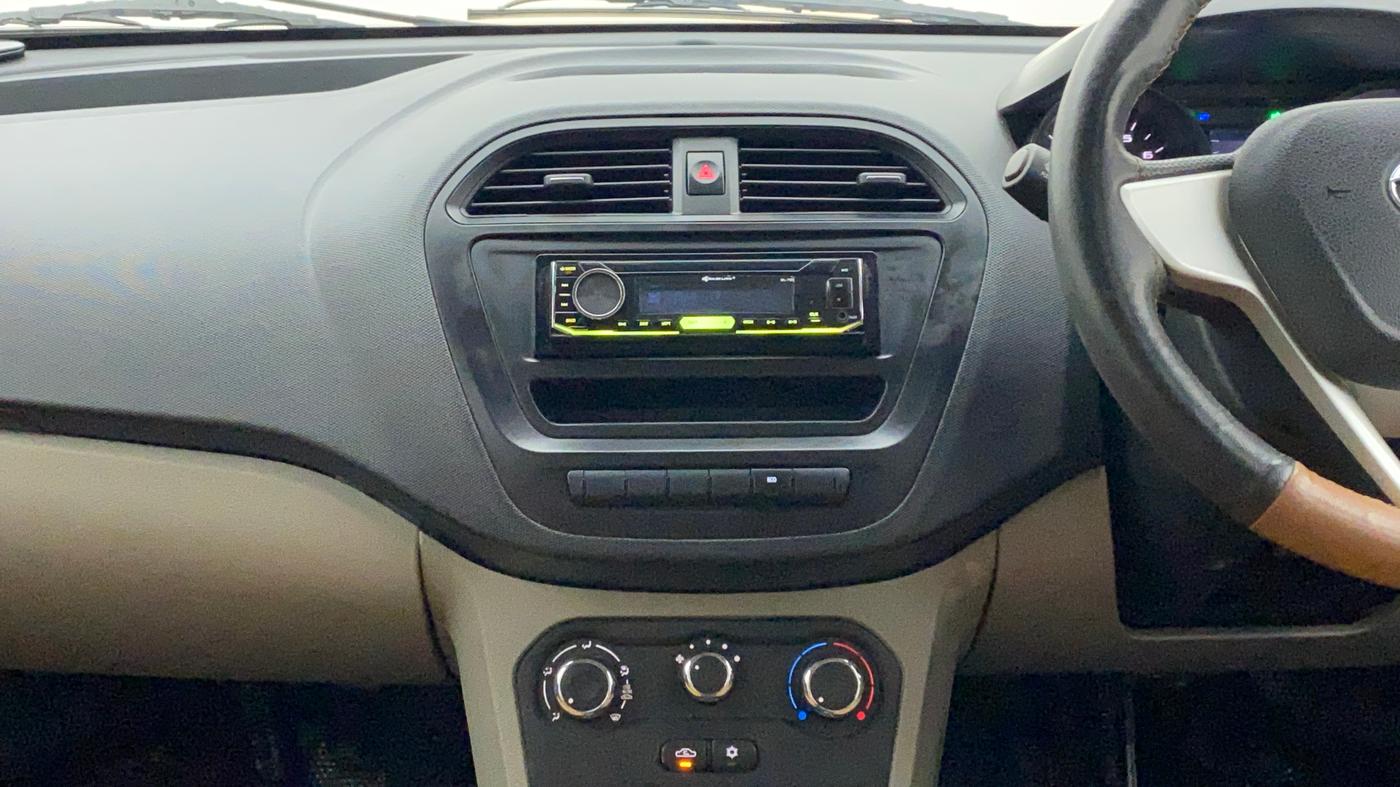 2018 Tata Tiago XE PETROL, Petrol, Manual, 93,407 km, Air Conditioner