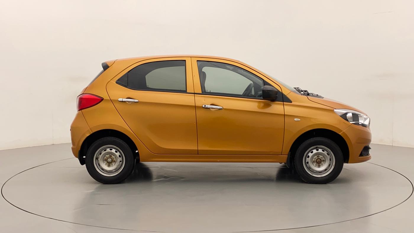 2018 Tata Tiago XE PETROL, Petrol, Manual, 93,407 km, Right Side View
