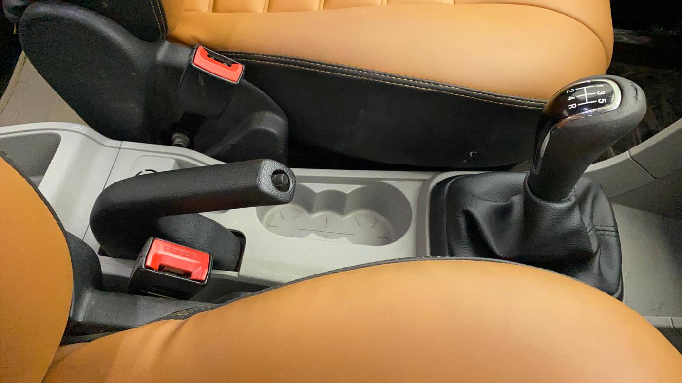 2018 Tata Tiago XE PETROL, Petrol, Manual, 93,407 km, Gear Lever
