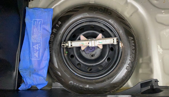 2019 Maruti Swift VXI, Petrol, Manual, 57,265 km, Spare Tyre