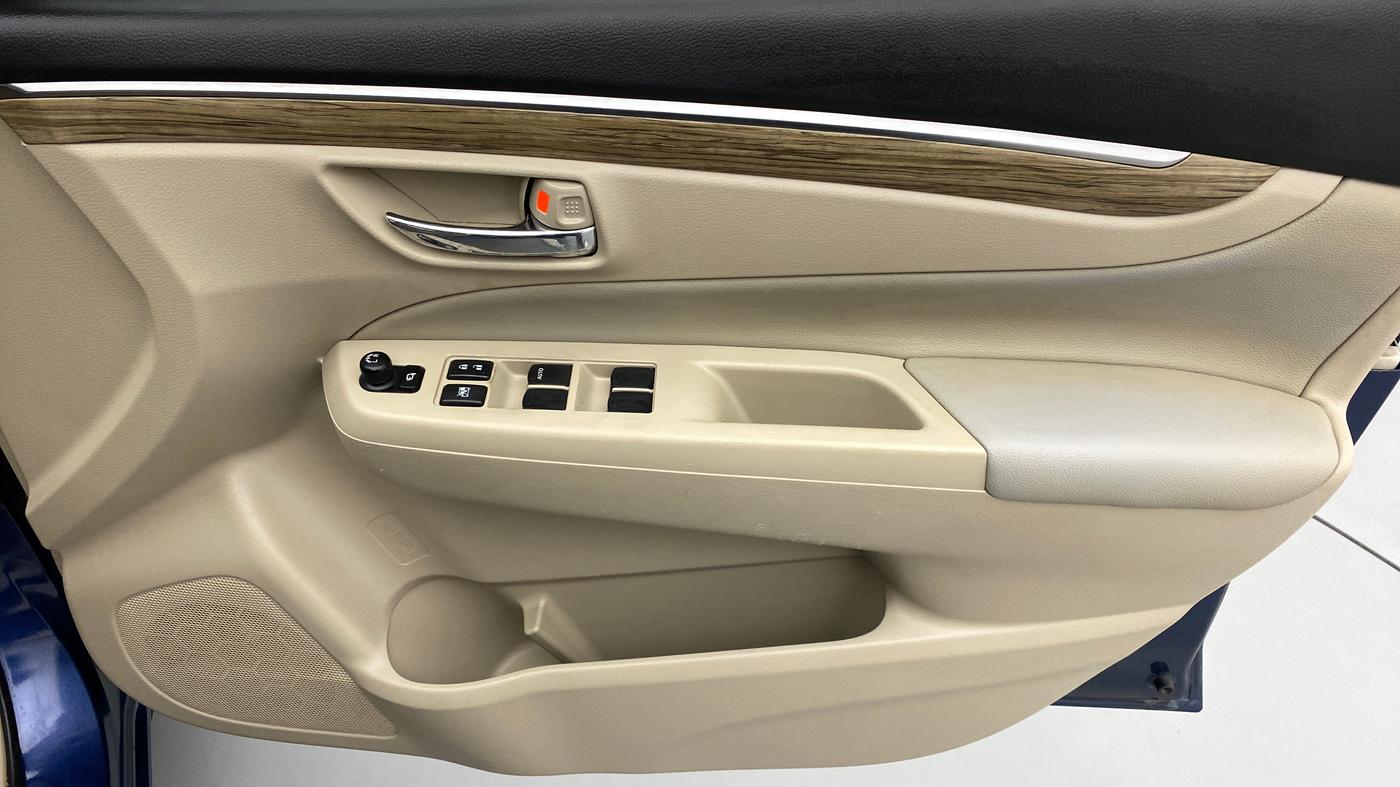 2019 Maruti Ciaz Alpha 1.5 Diesel, Diesel, Manual, 57,606 km, Driver Side Door Panels Control