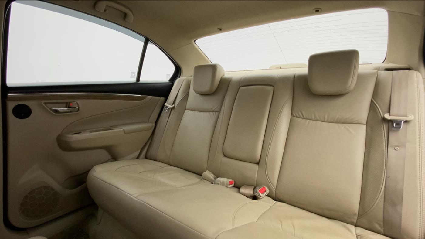 2019 Maruti Ciaz Alpha 1.5 Diesel, Diesel, Manual, 57,606 km, Right Side Rear Door Cabin