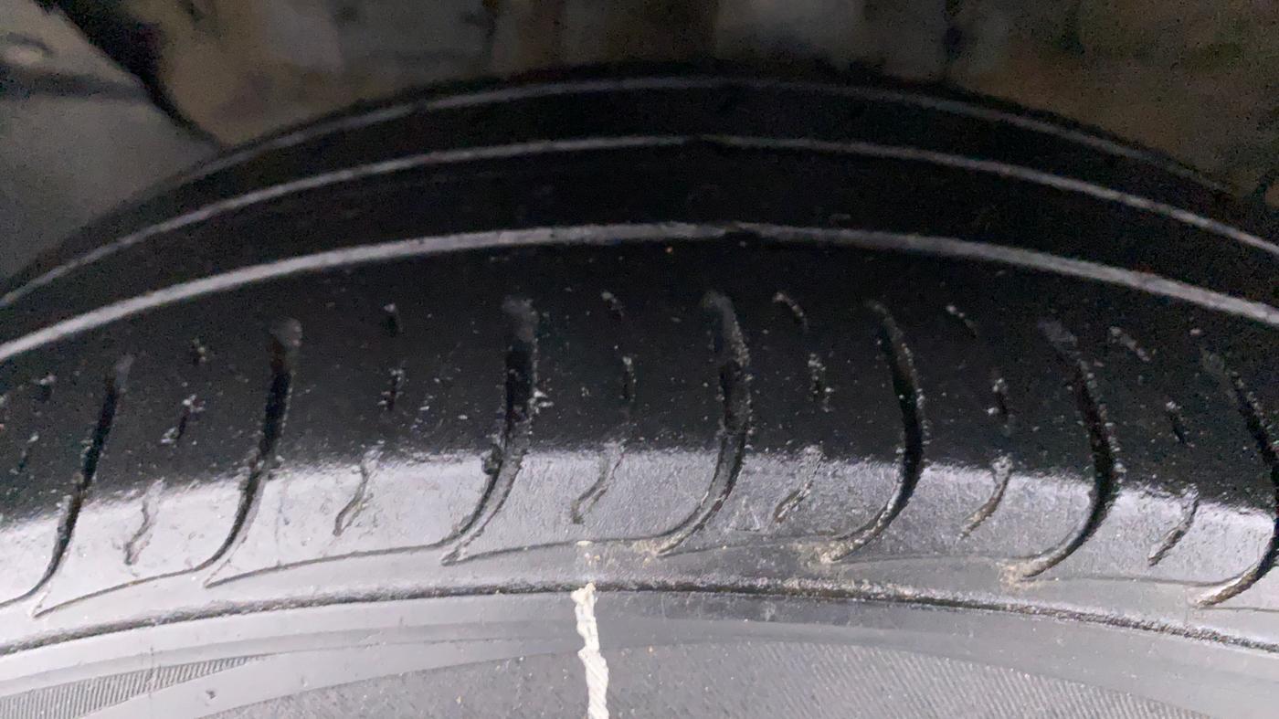 2020 KIA SELTOS HTK PLUS AT 1.5 DIESEL, Diesel, Automatic, 58,259 km, Left Front Tyre Tread