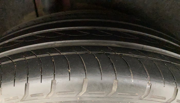 2019 Honda Civic 1.8L I-VTEC ZX CVT, Petrol, Automatic, 45,754 km, Right Rear Tyre Tread