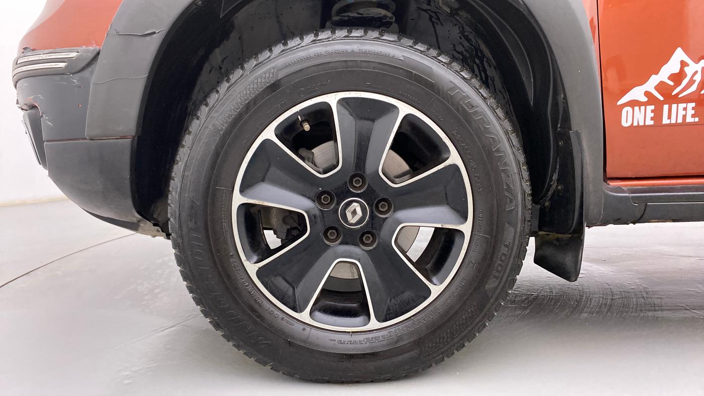 2019 Renault Duster 110 PS RXS 4X2 AMT DIESEL, Diesel, Automatic, 67,130 km, Left Front Wheel
