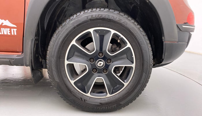 2019 Renault Duster 110 PS RXS 4X2 AMT DIESEL, Diesel, Automatic, 67,130 km, Right Front Wheel