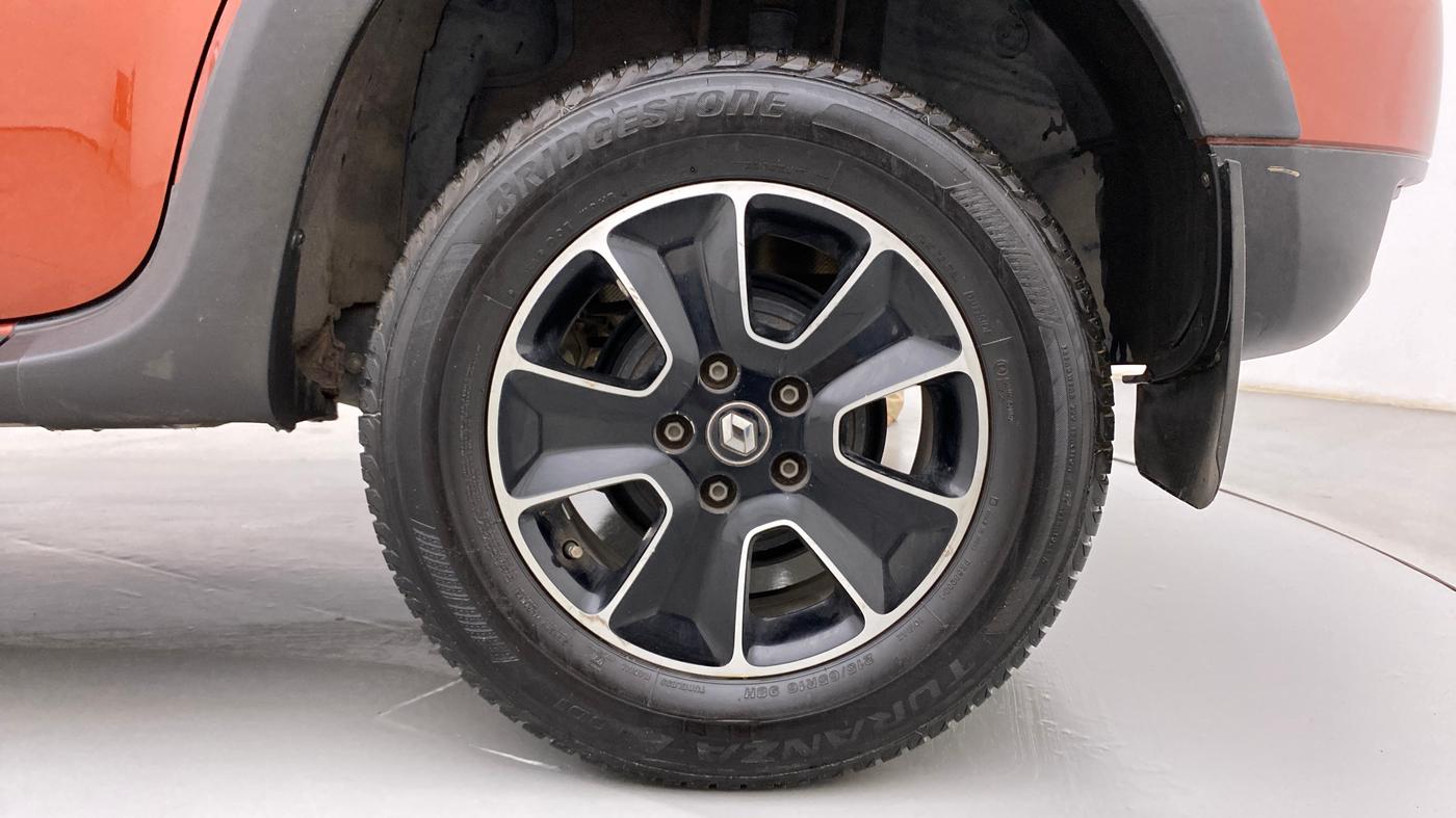 2019 Renault Duster 110 PS RXS 4X2 AMT DIESEL, Diesel, Automatic, 67,130 km, Left Rear Wheel