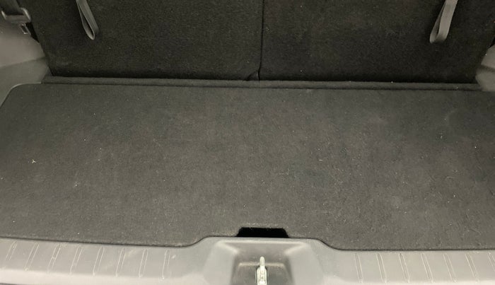 2024 Toyota INNOVA HYCROSS ZX HYBRID 7 STR, Hybrid, Automatic, 31,548 km, Boot Inside