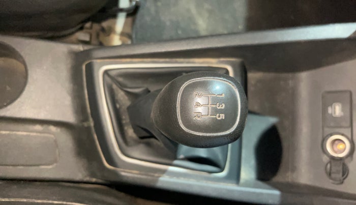 2020 Hyundai Elite i20 MAGNA PLUS 1.2, Petrol, Manual, 28,357 km, Gear Lever