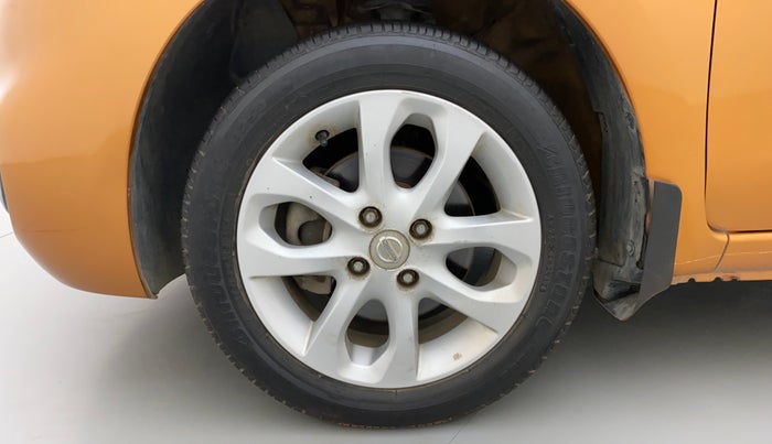 2017 Nissan Micra XV CVT, Petrol, Automatic, 35,474 km, Left Front Wheel