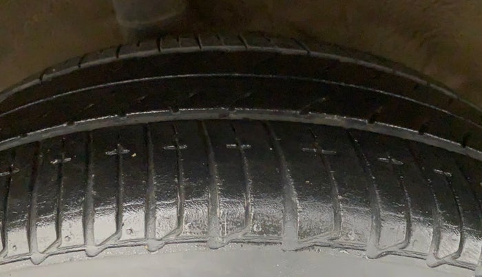 2017 Nissan Micra XV CVT, Petrol, Automatic, 35,474 km, Right Rear Tyre Tread