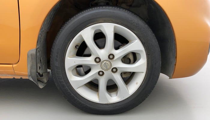 2017 Nissan Micra XV CVT, Petrol, Automatic, 35,474 km, Right Front Wheel