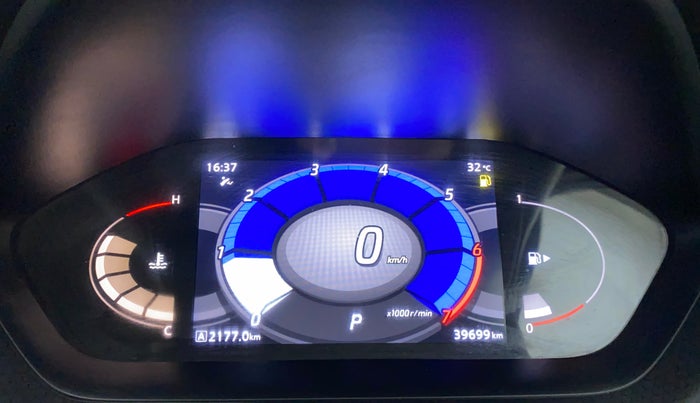 2022 Nissan MAGNITE XV PREMIUM TURBO CVT, Petrol, Automatic, 39,698 km, Odometer Image