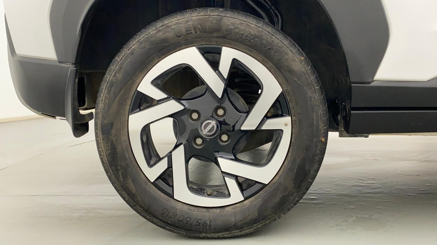 2022 Nissan MAGNITE XV PREMIUM TURBO CVT, Petrol, Automatic, 39,698 km, Right Rear Wheel