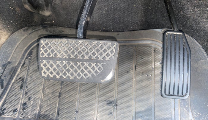 2016 Honda BR-V 1.5L I-VTEC V CVT, Petrol, Automatic, 81,797 km, Pedals