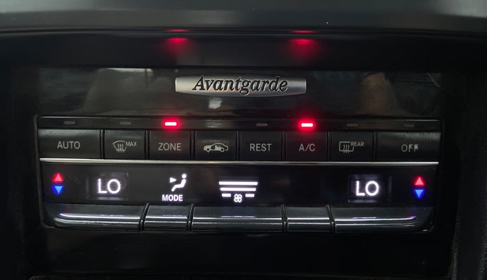 2012 Mercedes Benz E Class E 200 CGI AVANTGARDE, Petrol, Automatic, 99,312 km, Automatic Climate Control