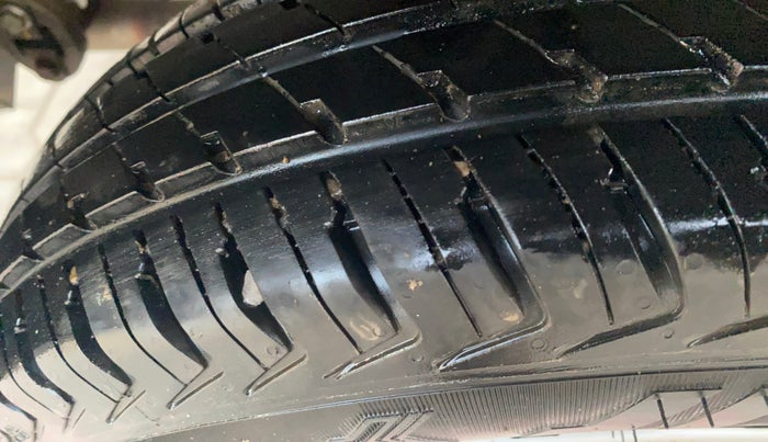 2025 Maruti Alto K10 VXi (O), Petrol, Manual, 7,736 km, Right Rear Tyre Tread