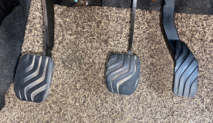 2016 Datsun Redi Go S, Petrol, Manual, 89,678 km, Pedals