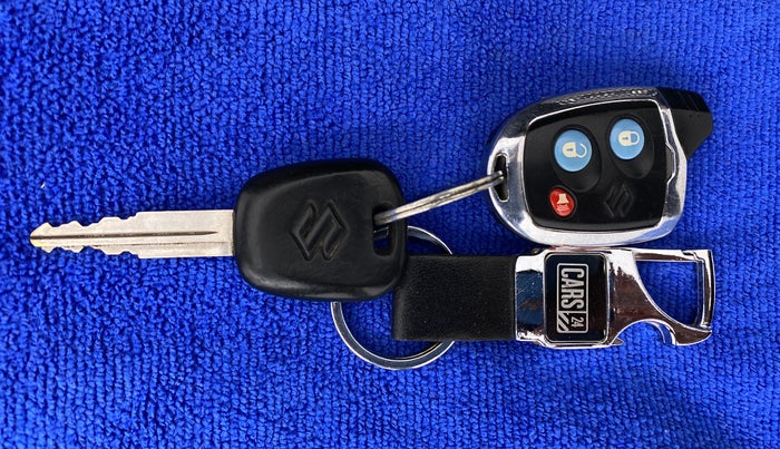 2019 Maruti Alto K10 VXI, Petrol, Manual, 39,159 km, Key Close Up