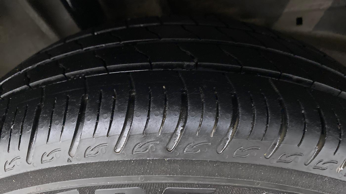 2018 Tata Tiago XT PETROL, Petrol, Manual, 23,787 km, Right Rear Tyre Tread