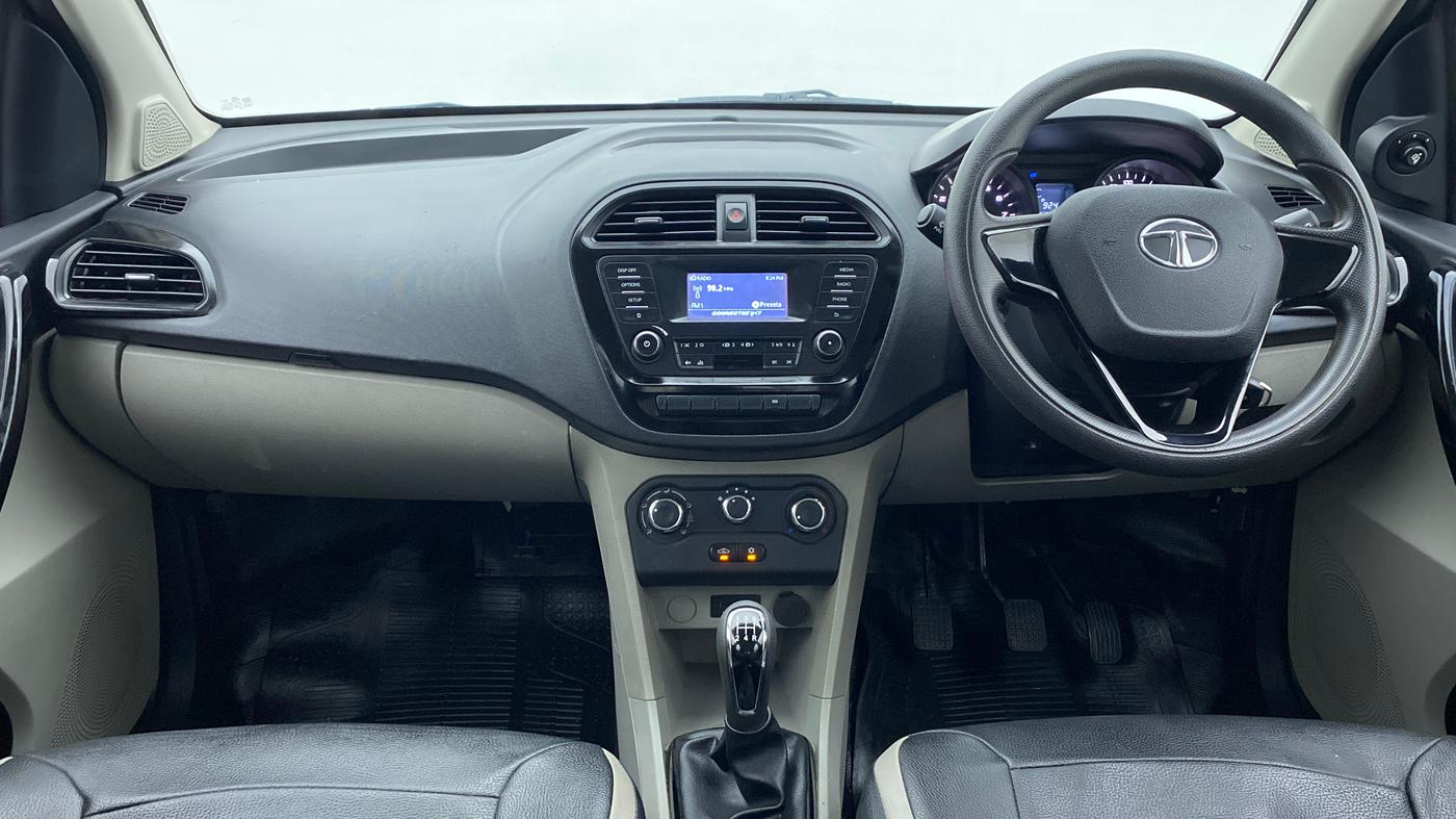 2018 Tata Tiago XT PETROL, Petrol, Manual, 23,787 km, Dashboard