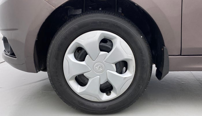 2018 Tata Tiago XT PETROL, Petrol, Manual, 23,787 km, Left Front Wheel