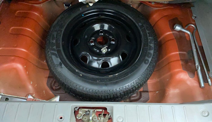 2014 Maruti Alto K10 VXI, Petrol, Manual, 71,263 km, Spare Tyre