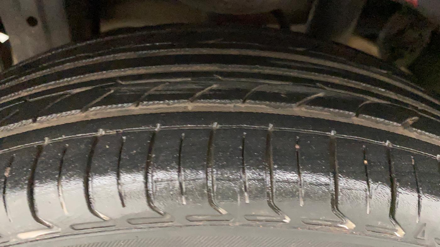 2014 Maruti Alto K10 VXI, Petrol, Manual, 71,263 km, Right Rear Tyre Tread