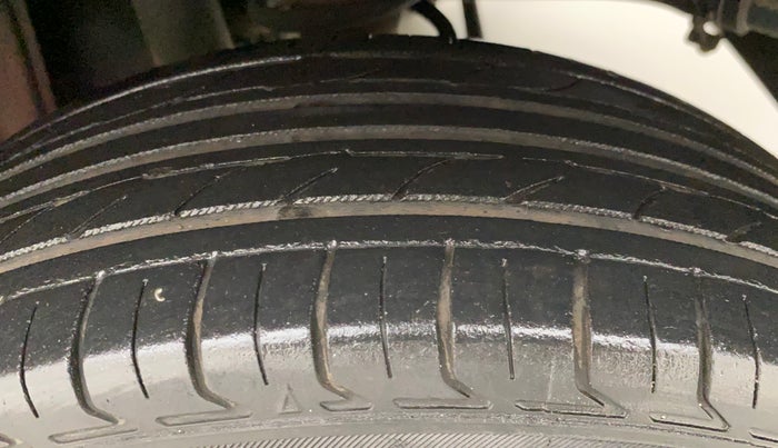 2014 Maruti Alto K10 VXI, Petrol, Manual, 71,263 km, Left Rear Tyre Tread