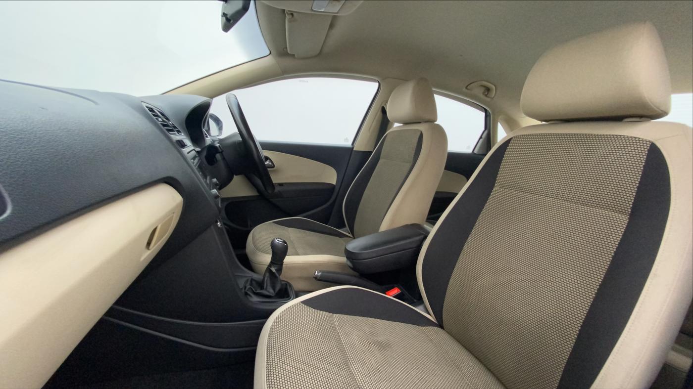 2017 Skoda Rapid AMBITION 1.5 TDI, Diesel, Manual, 75,341 km, Right Side Front Door Cabin