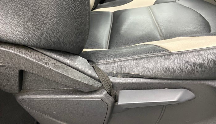 2014 Ford Ecosport 1.5TITANIUM TDCI, Diesel, Manual, 80,737 km, Driver Side Adjustment Panel