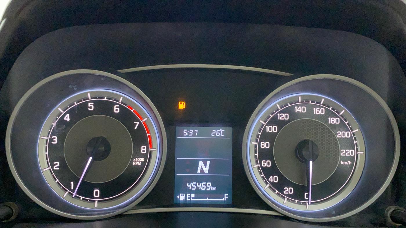 2018 Maruti Dzire VXI AMT, Petrol, Automatic, 45,794 km, Odometer Image