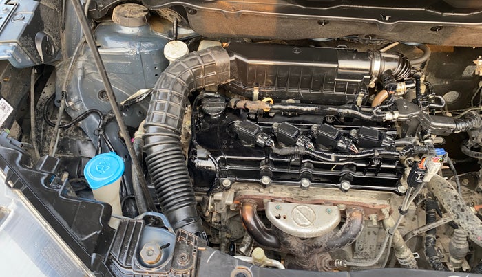 2019 Maruti XL6 ALPHA AT, Petrol, Automatic, 86,248 km, Engine View - Right