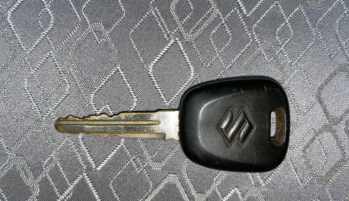 2016 Maruti Alto 800 LXI, Petrol, Manual, 75,758 km, Key Close Up