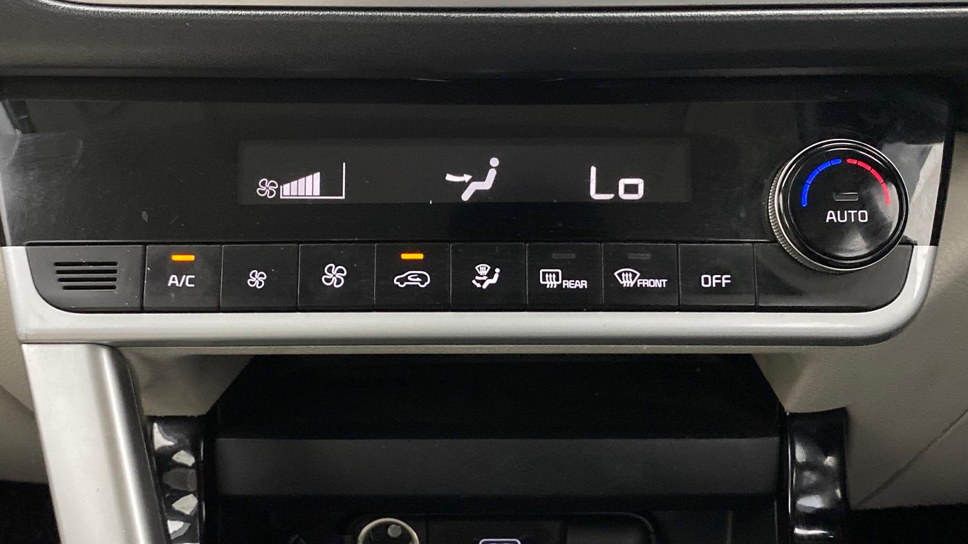 2020 KIA SELTOS HTX 1.5 CVT PETROL, Petrol, Automatic, 67,320 km, Automatic Climate Control