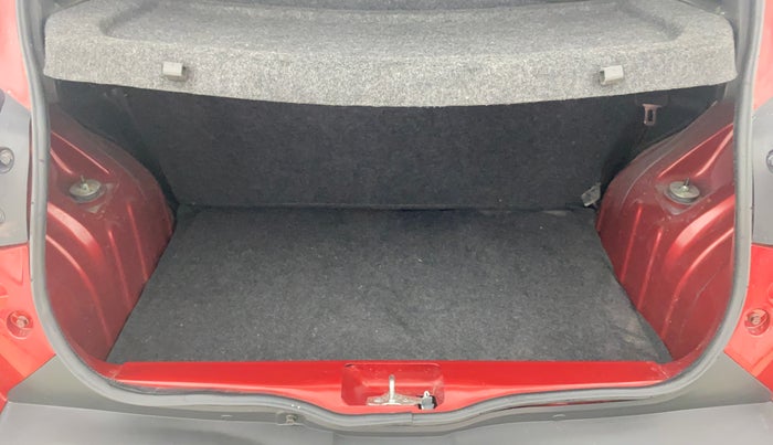 2019 Renault Kwid RXT 1.0 AMT (O), Petrol, Automatic, 13,444 km, Boot Inside