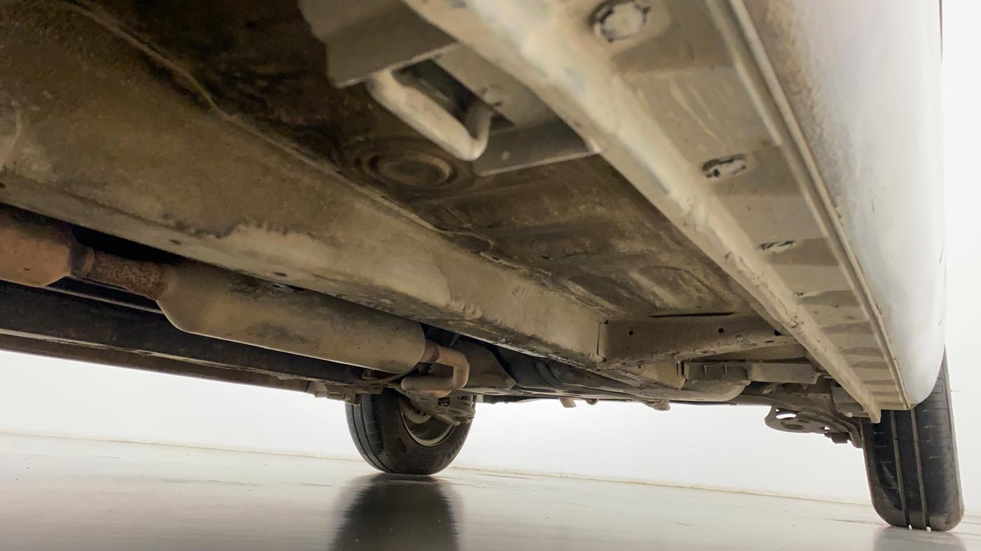 2014 Maruti Swift VXI, Petrol, Manual, 79,844 km, Right Side Underbody