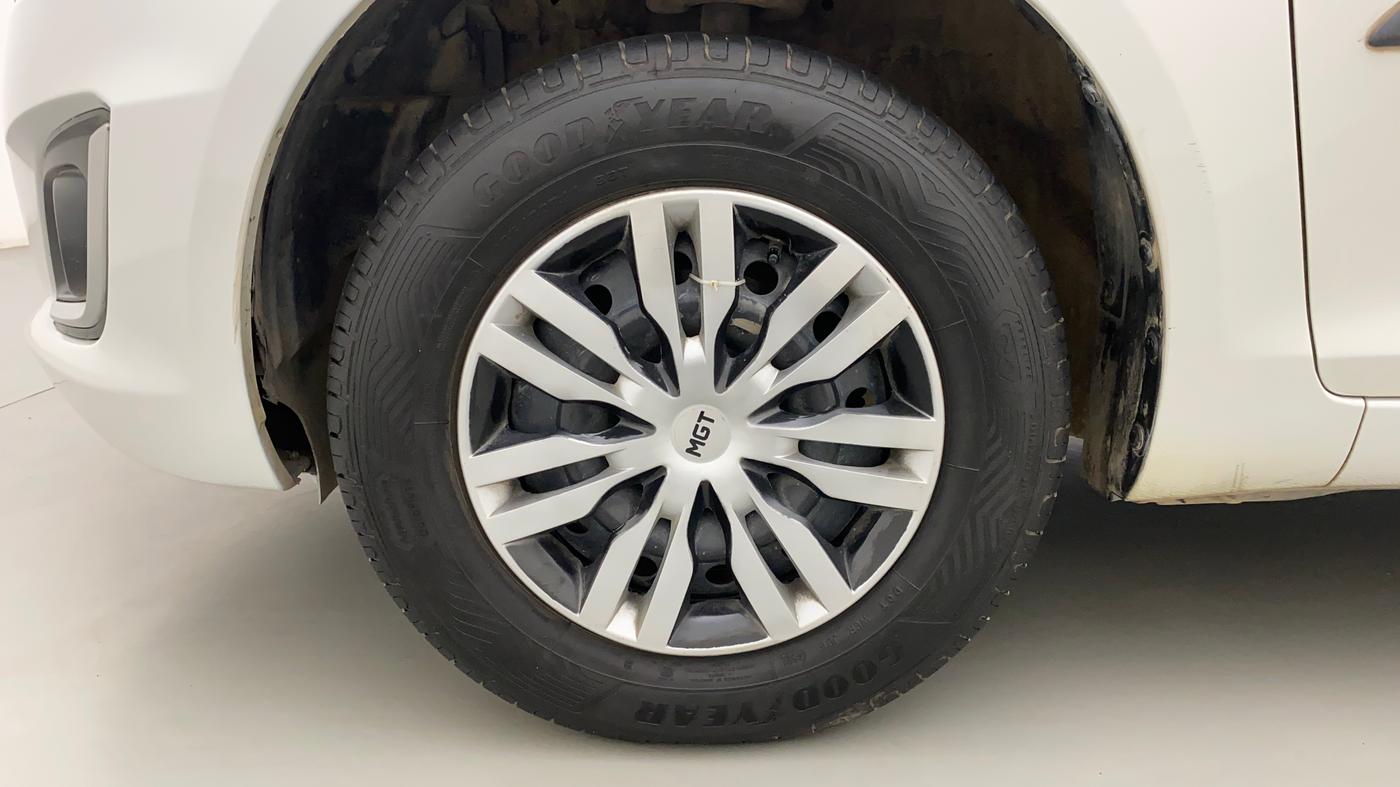 2014 Maruti Swift VXI, Petrol, Manual, 79,844 km, Left Front Wheel