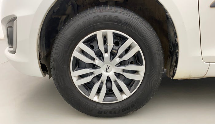 2014 Maruti Swift VXI, Petrol, Manual, 79,844 km, Left Front Wheel