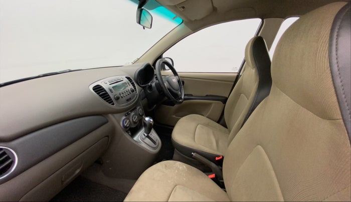 2012 Hyundai i10 SPORTZ 1.2 AT, Petrol, Automatic, 81,220 km, Right Side Front Door Cabin