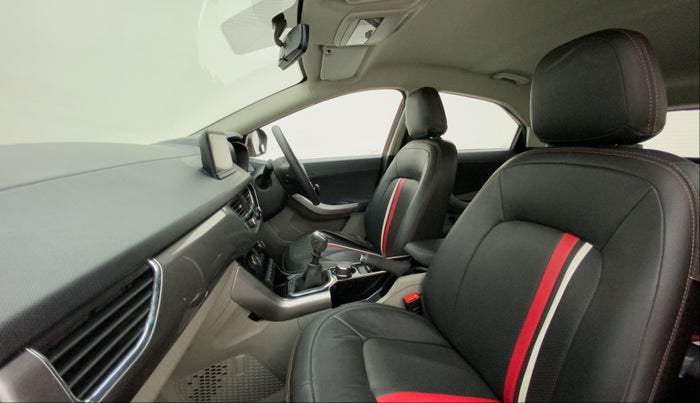 2018 Tata NEXON XZ PLUS DIESEL, Diesel, Manual, 29,568 km, Right Side Front Door Cabin