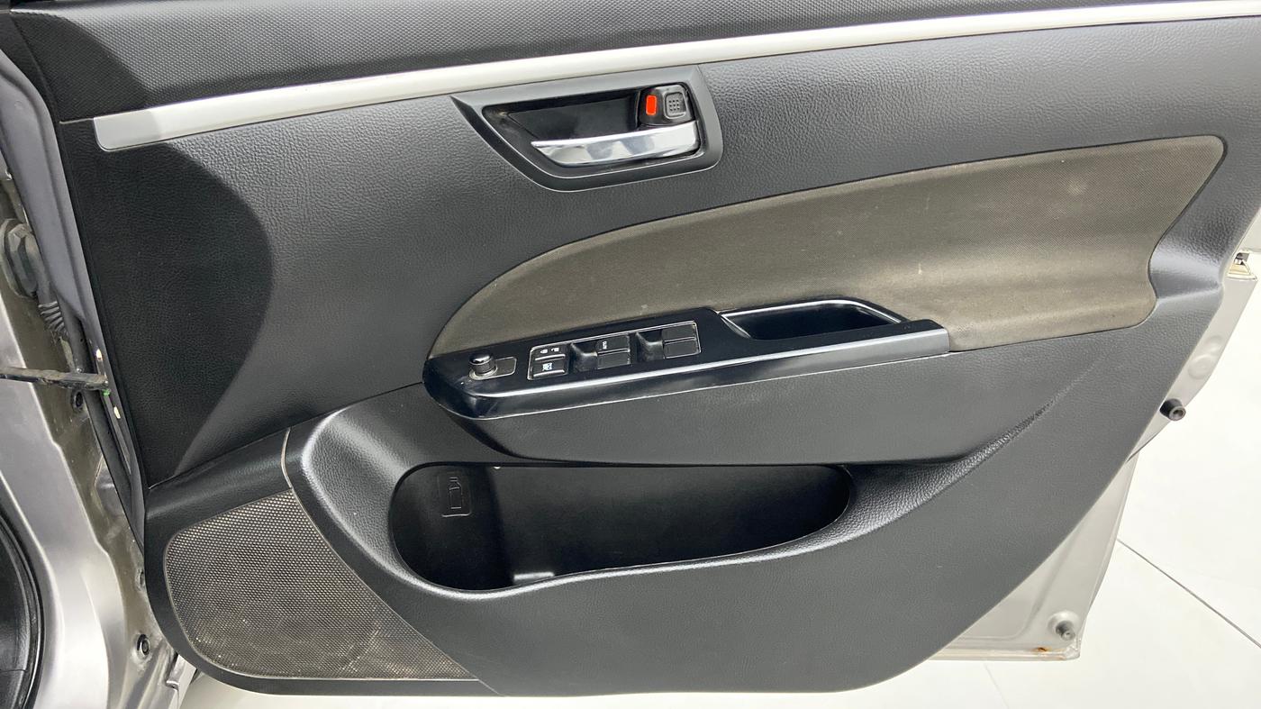 2014 Maruti Swift VDI, Diesel, Manual, 68,589 km, Driver Side Door Panels Control