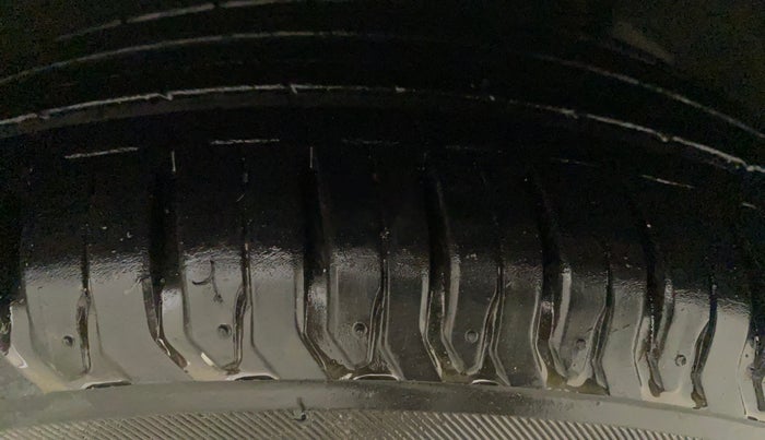 2018 Maruti Swift VDI AMT, Diesel, Automatic, 57,651 km, Left Rear Tyre Tread