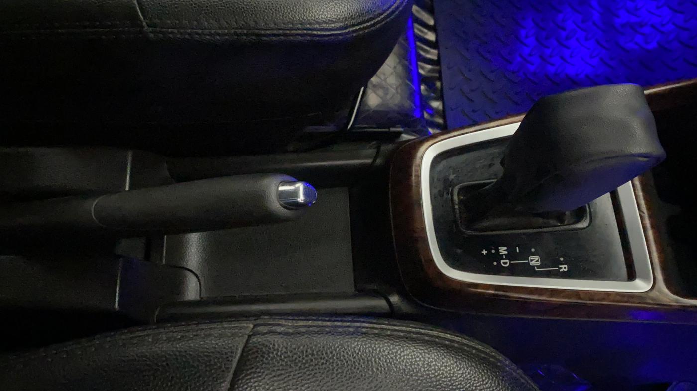 2018 Maruti Swift VDI AMT, Diesel, Automatic, 57,651 km, Gear Lever