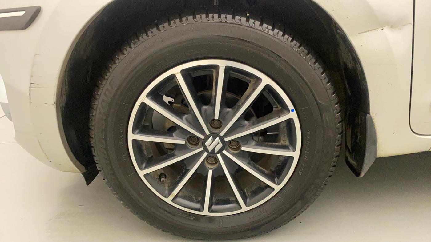 2018 Maruti Swift VDI AMT, Diesel, Automatic, 57,651 km, Left Front Wheel