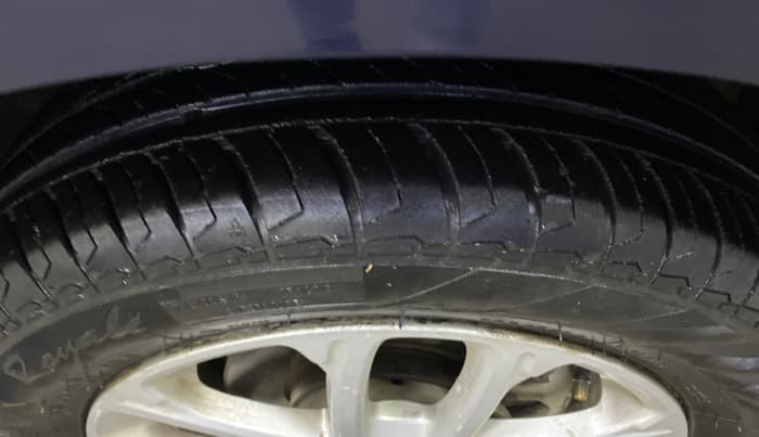 2023 Maruti Swift ZXI AMT, Petrol, Automatic, 34,721 km, Right Front Tyre Tread