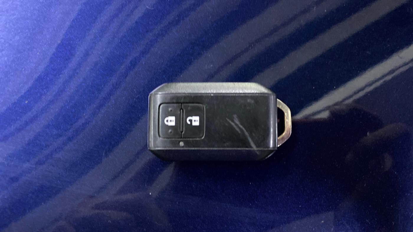2023 Maruti Swift ZXI AMT, Petrol, Automatic, 34,721 km, Key Close Up