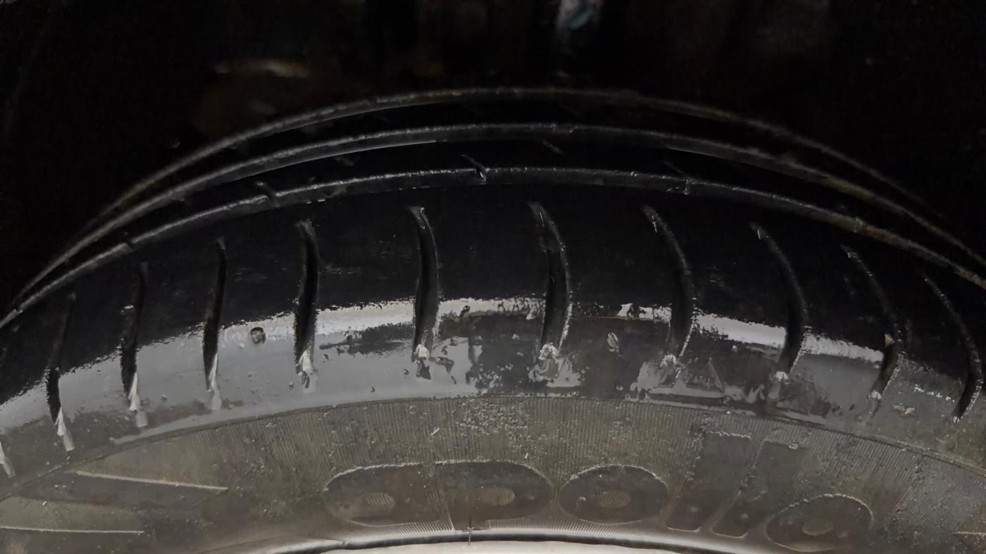 2016 Tata Tiago XT PETROL, Petrol, Manual, 58,676 km, Left Front Tyre Tread