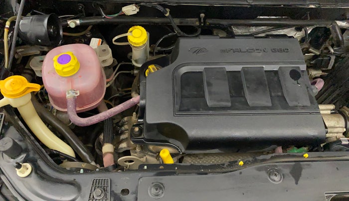 2017 Mahindra Kuv100 K6 PLUS 6 STR, Petrol, Manual, 43,431 km, Engine View - Right