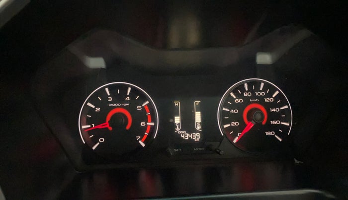 2017 Mahindra Kuv100 K6 PLUS 6 STR, Petrol, Manual, 43,431 km, Odometer Image